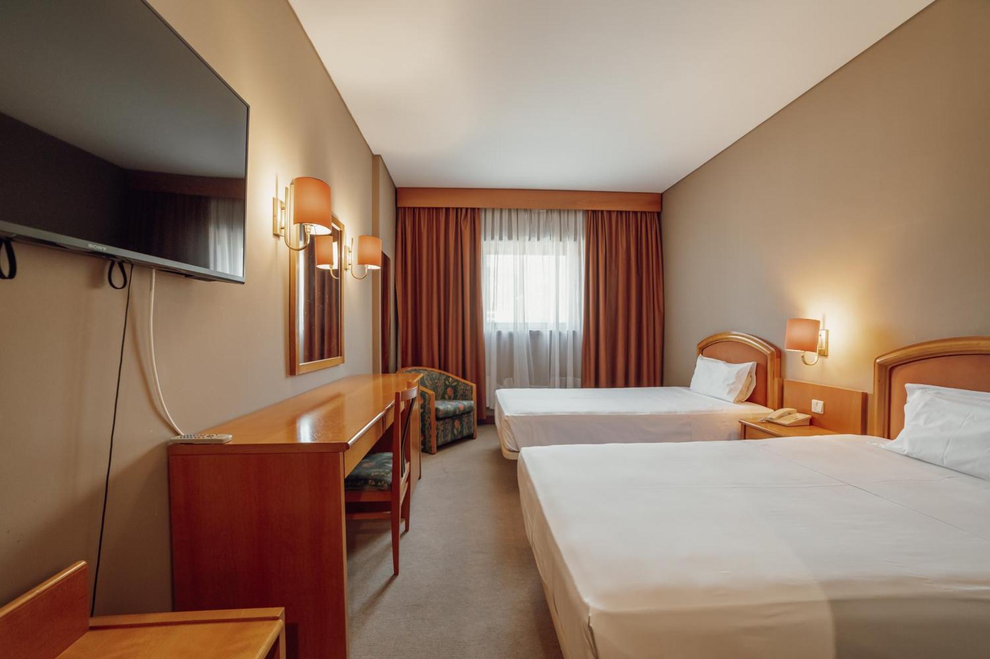 Hotel Vianorte Matosinhos  Buitenkant foto
