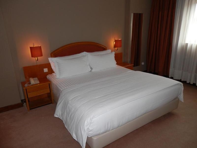 Hotel Vianorte Matosinhos  Buitenkant foto